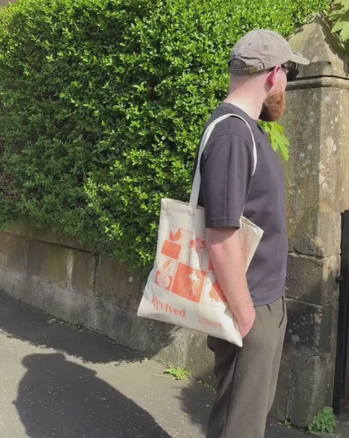 Revived mosaic tote bag video showing it in use
